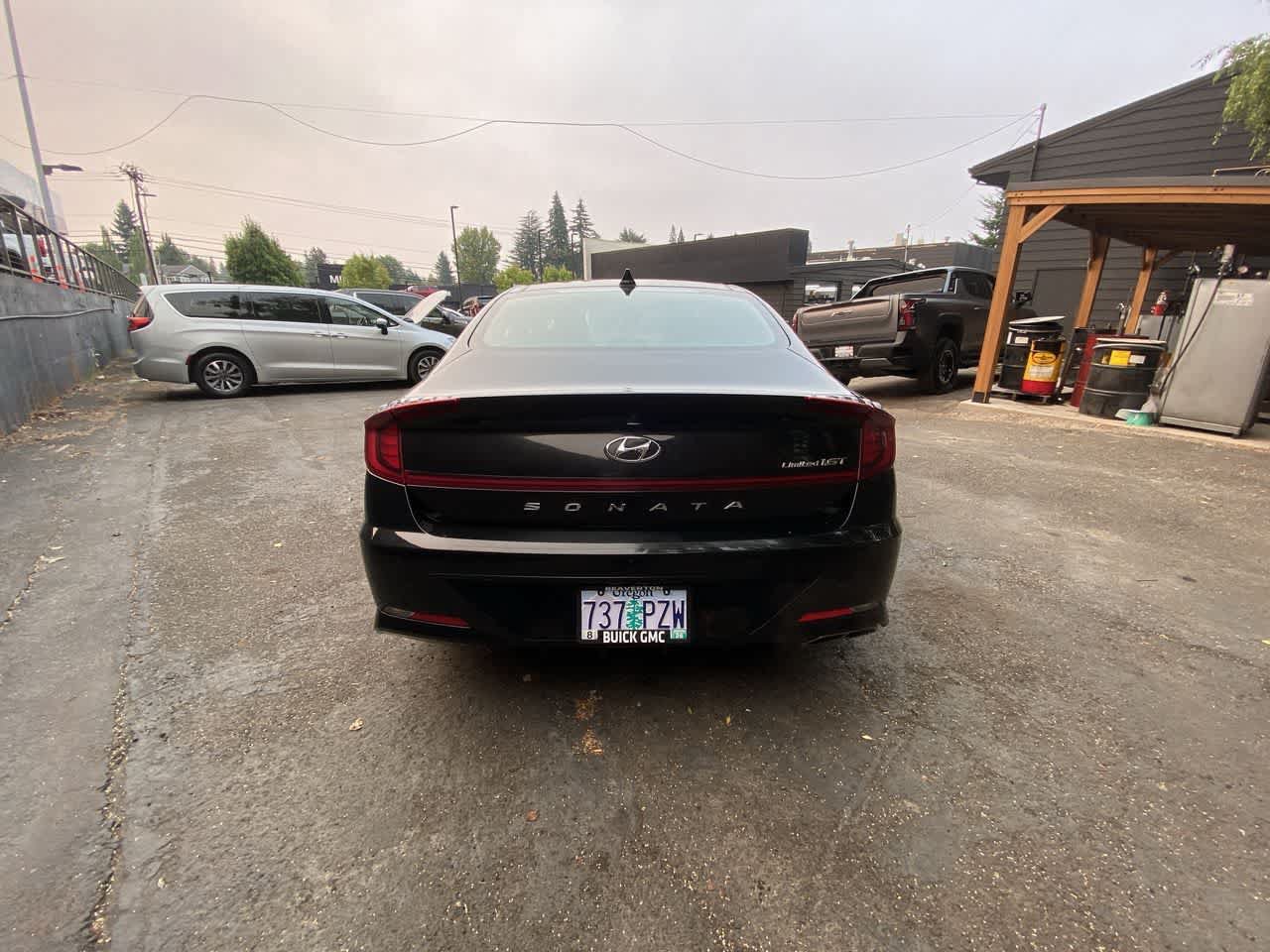 Used 2022 Hyundai Sonata Limited FWD image 5
