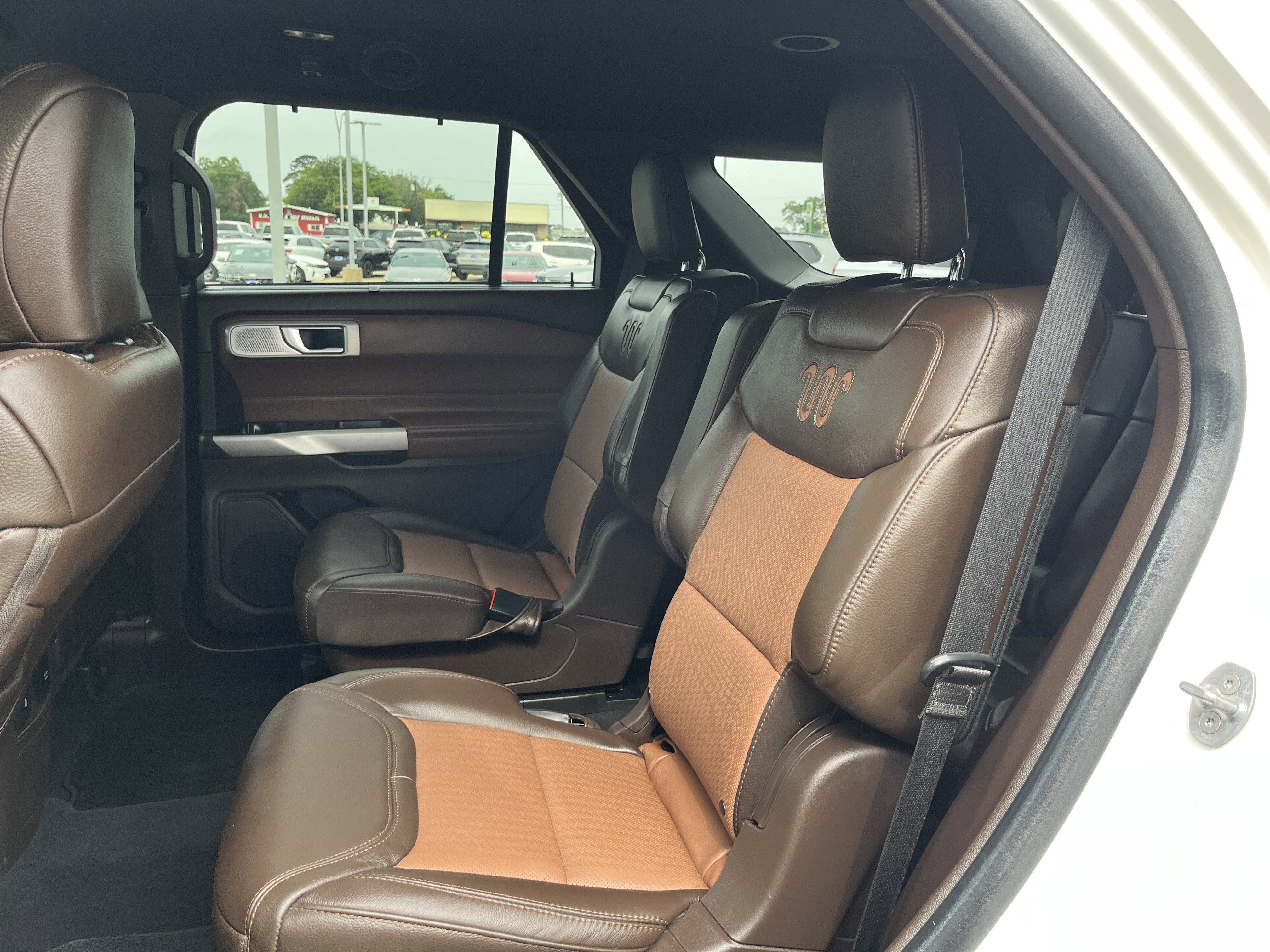 Used 2022 Ford Explorer King Ranch AWD/4WD image 11