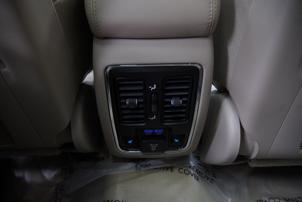 Certified 2021 Jeep Grand Cherokee Overland image 29