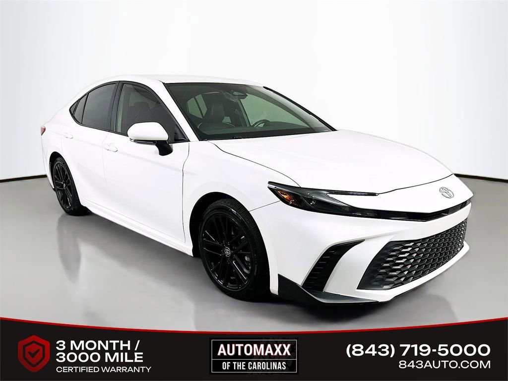 Used 2025 Toyota Camry SE FWD video 1