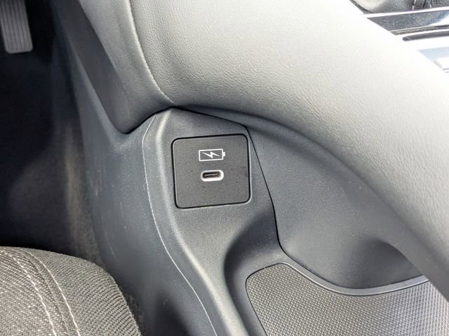 Used 2025 Honda HR-V LX image 24