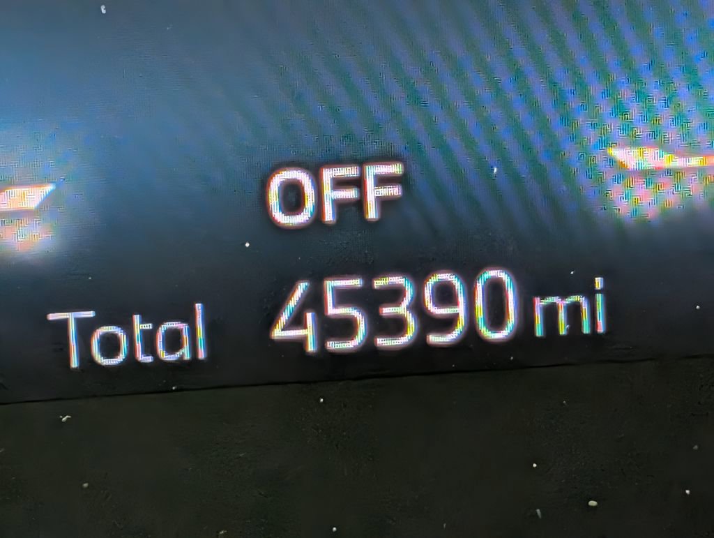 Used 2023 BMW X1 xDrive28i image 2