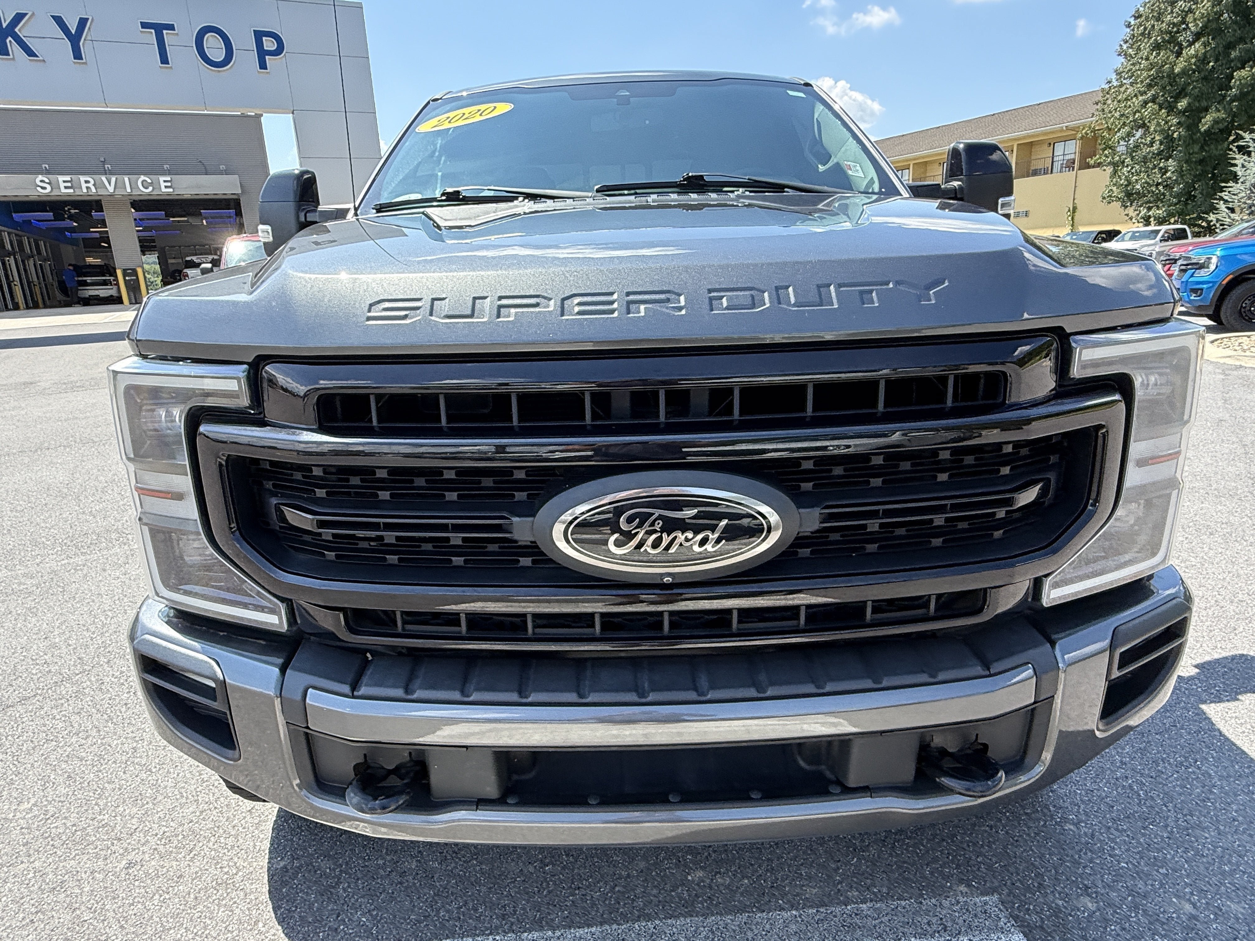 Used 2020 Ford F250 Lariat AWD/4WD image 2