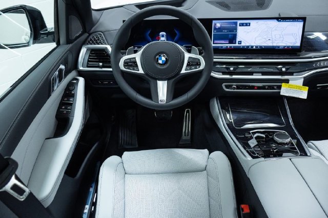 Certified 2026 BMW X5 xDrive40i w/ M Sport Package AWD/4WD image 22