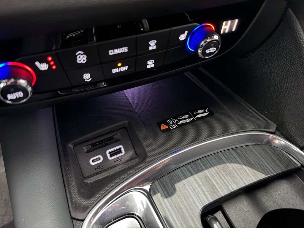Certified 2023 Buick Enclave Essence w/ Sport Touring Edition image 22