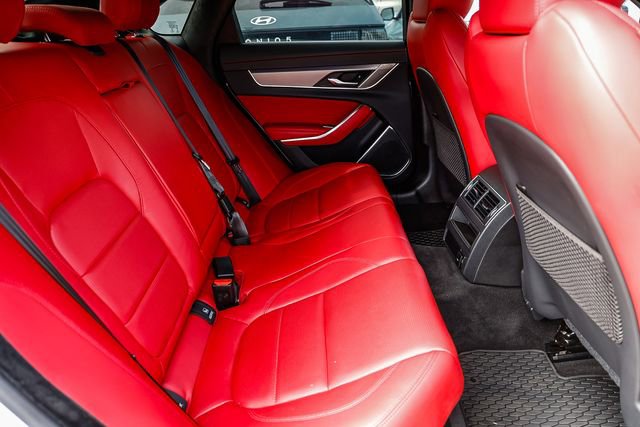 Used 2021 Jaguar XF R-Dynamic SE image 22