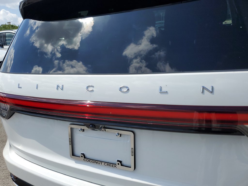 New 2026 Lincoln Aviator 2WD image 5