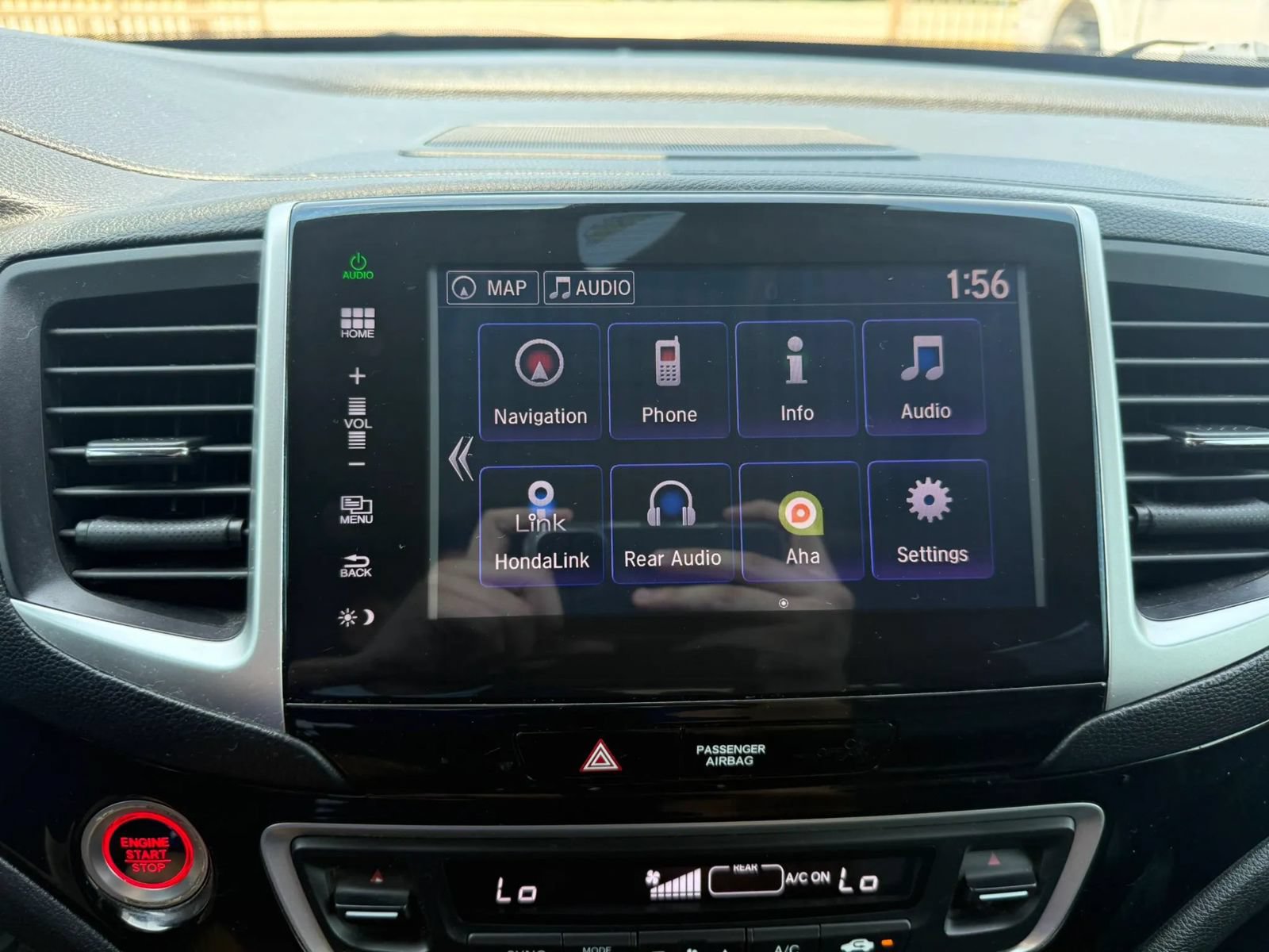 Used 2016 Honda Pilot Elite image 38