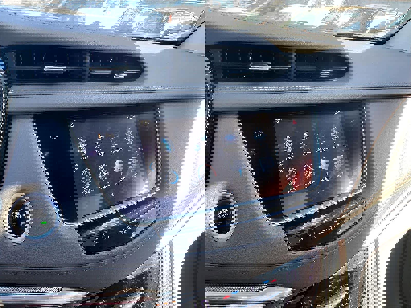 Used 2019 Cadillac XT5 Premium Luxury image 22