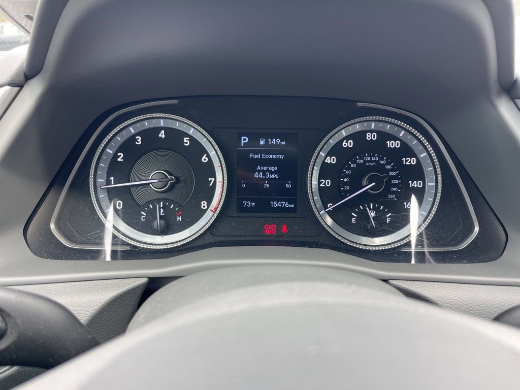 Used 2023 Hyundai Sonata SE w/ Preferred Accessory Package image 9
