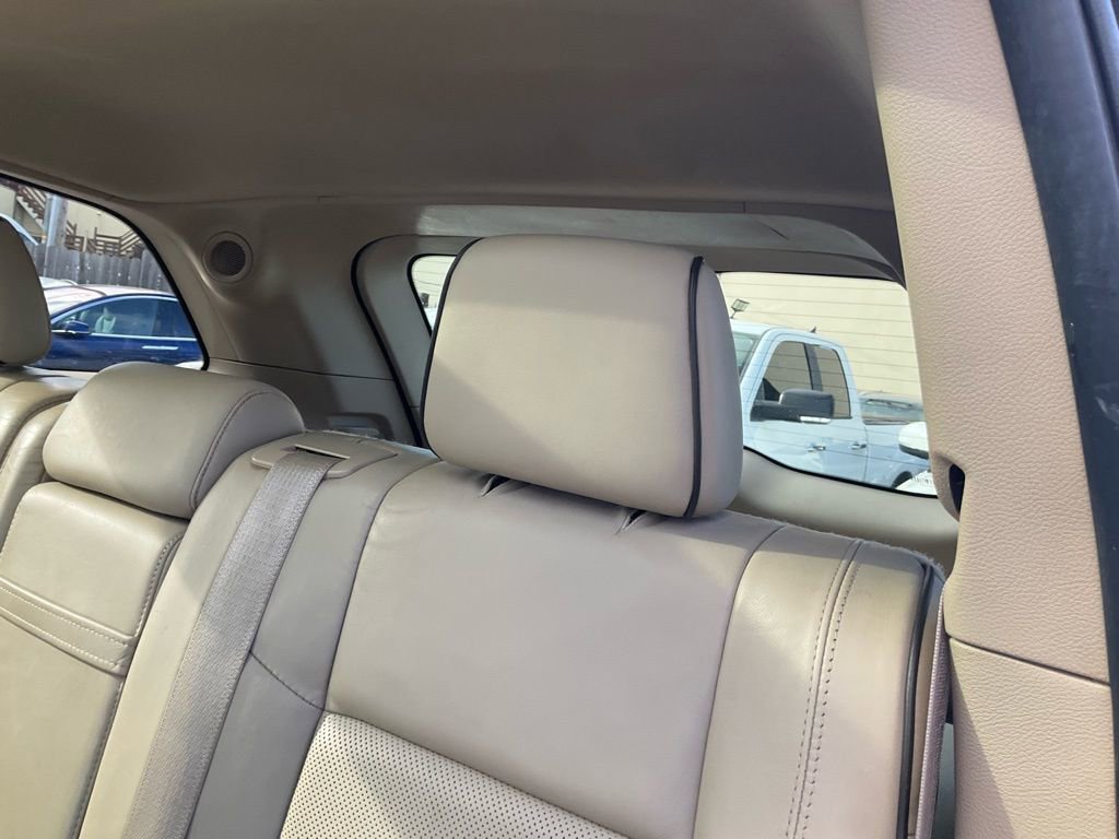 Used 2016 Jeep Grand Cherokee Overland image 31