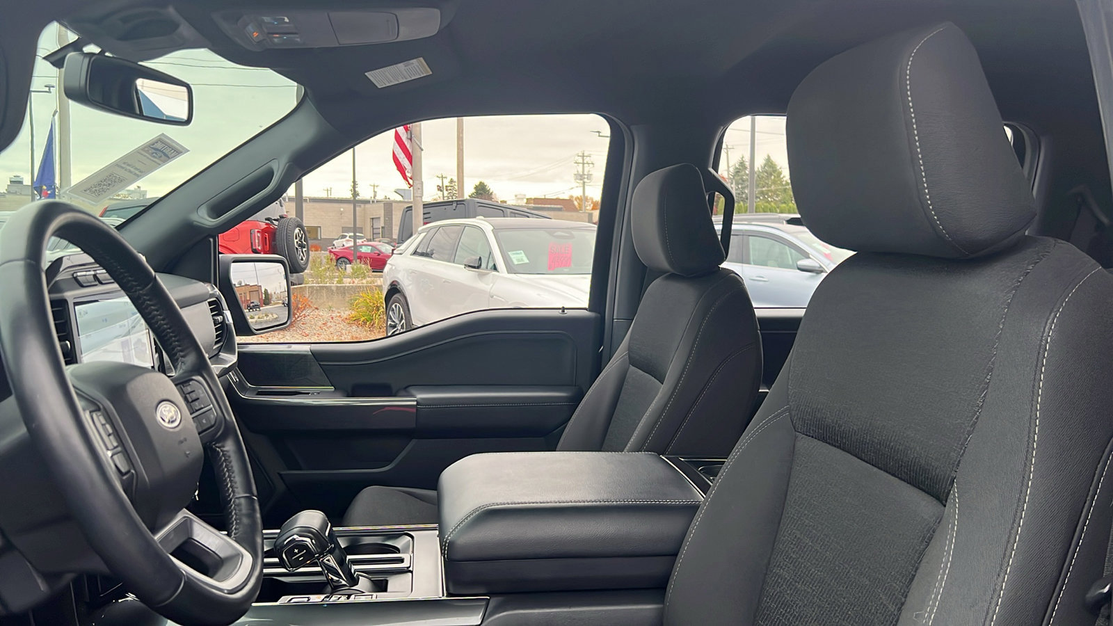 Used 2022 Ford F150 XLT w/ Equipment Group 302A High image 12