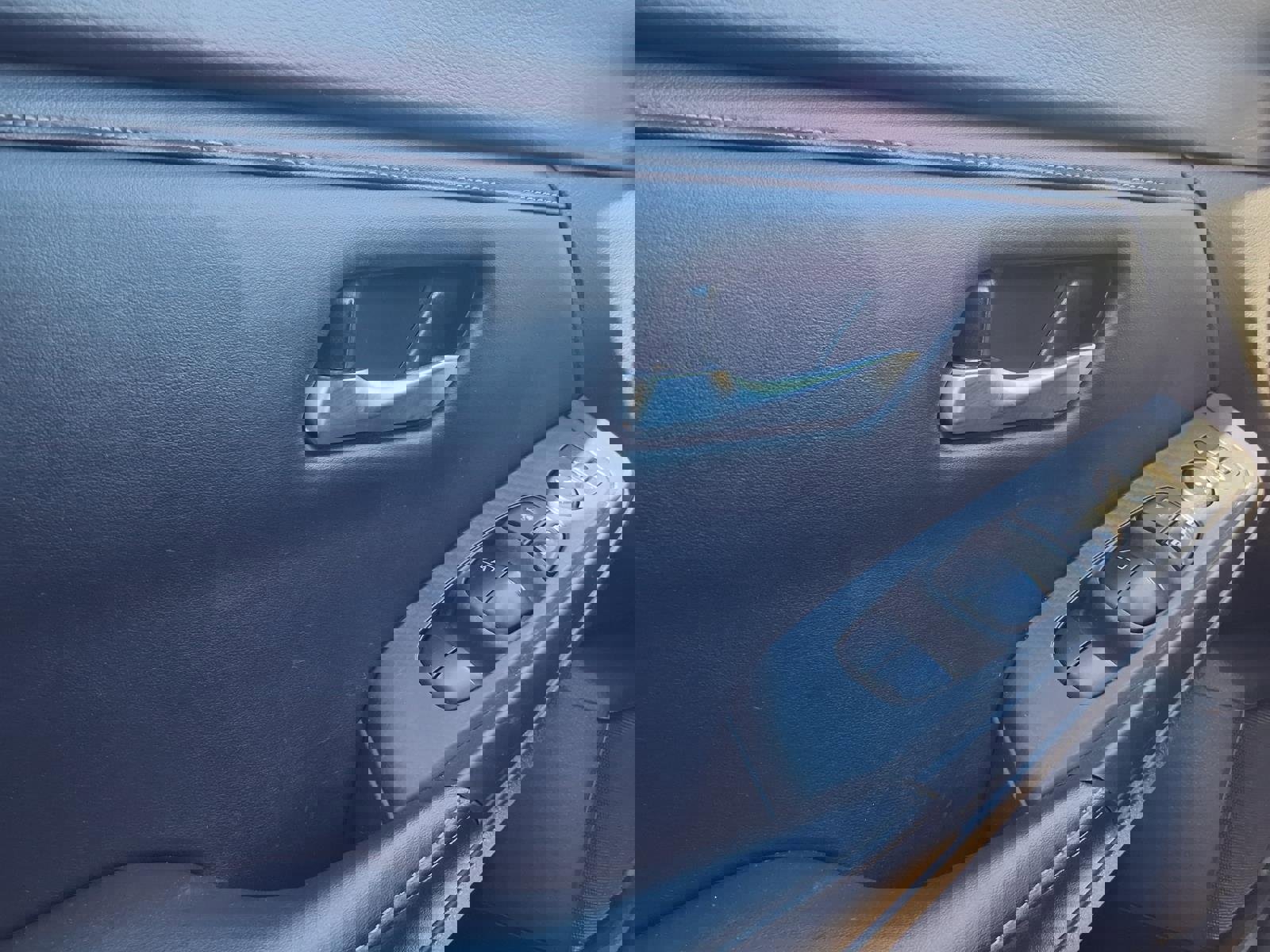 Used 2023 Nissan Sentra SV image 17