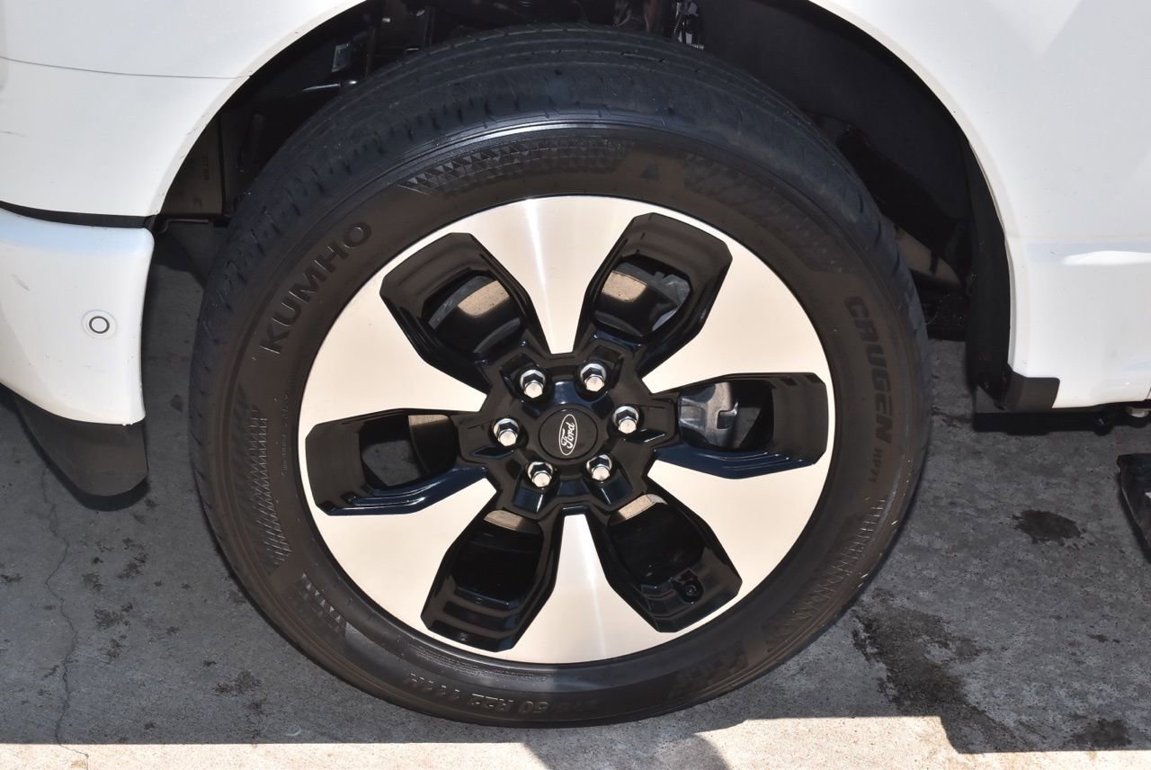 Certified 2023 Ford F150 Lightning Platinum image 43