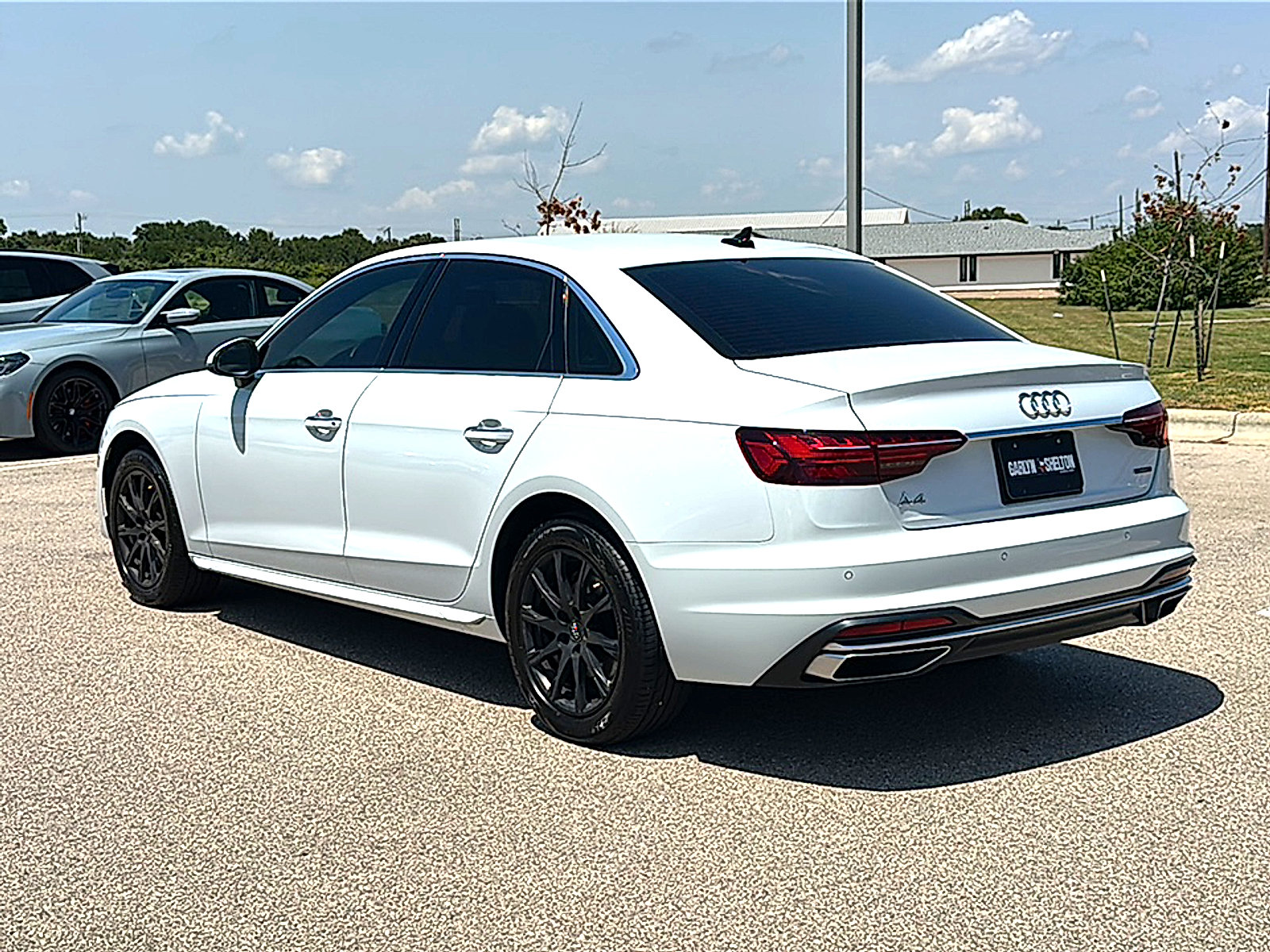 Used 2021 Audi A4 2.0T Premium w/ Convenience Package AWD/4WD image 6