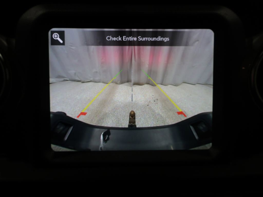 Used 2020 Jeep Gladiator Overland image 25