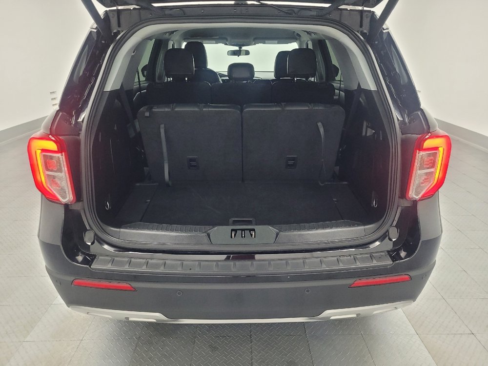 Used 2023 Ford Explorer XLT w/ Equipment Group 202A image 29