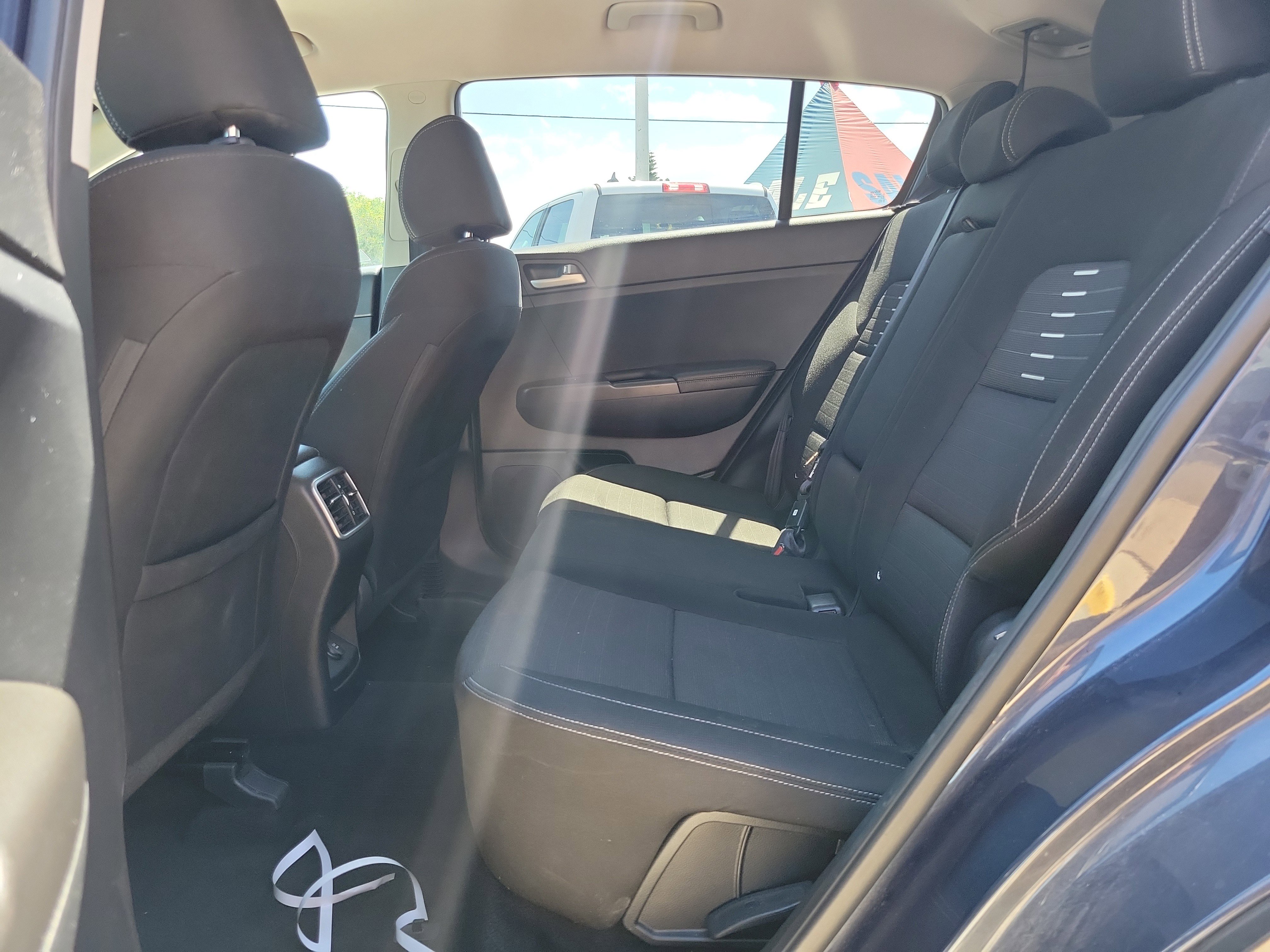 Used 2018 Kia Sportage LX image 8