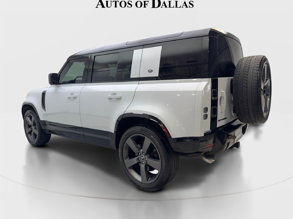 Used 2023 Land Rover Defender 110 V8 AWD/4WD image 10