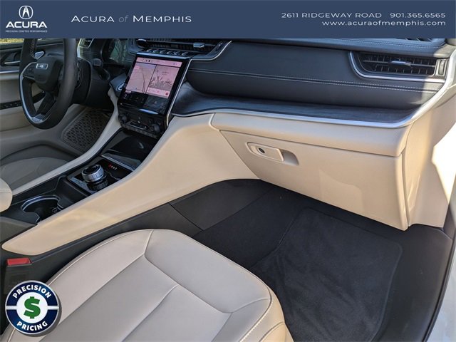 Used 2025 Jeep Grand Cherokee Limited w/ Trailer Tow Package image 28