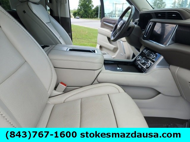 Used 2021 GMC Yukon Denali w/ Denali Premium Package image 35