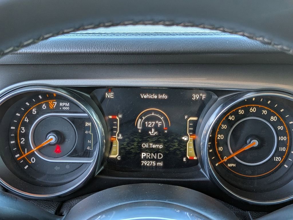 Used 2019 Jeep Wrangler Unlimited Sahara w/ Uconnect 4C Nav & Sound Group image 17