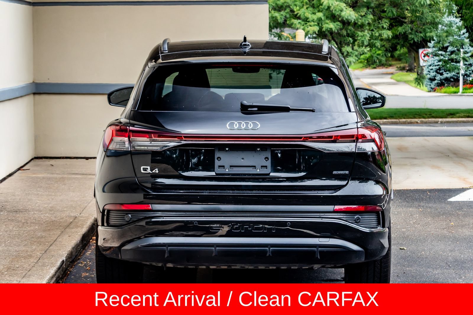 Used 2022 Audi Q4 e-tron Premium Plus AWD/4WD image 6