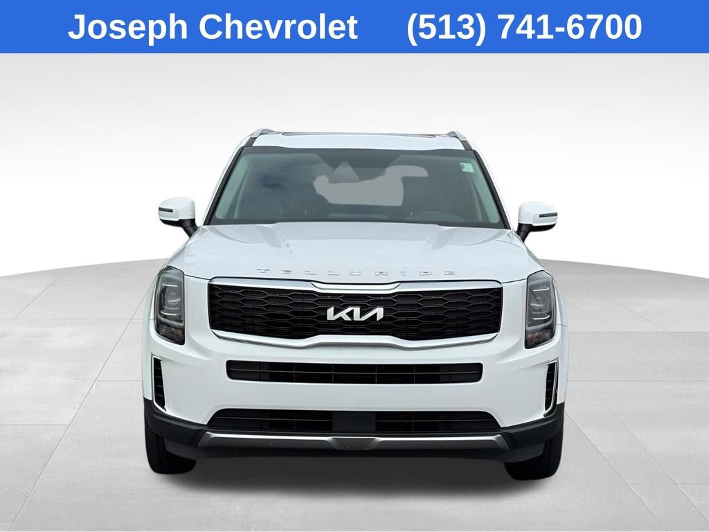 Used 2022 Kia Telluride S image 2