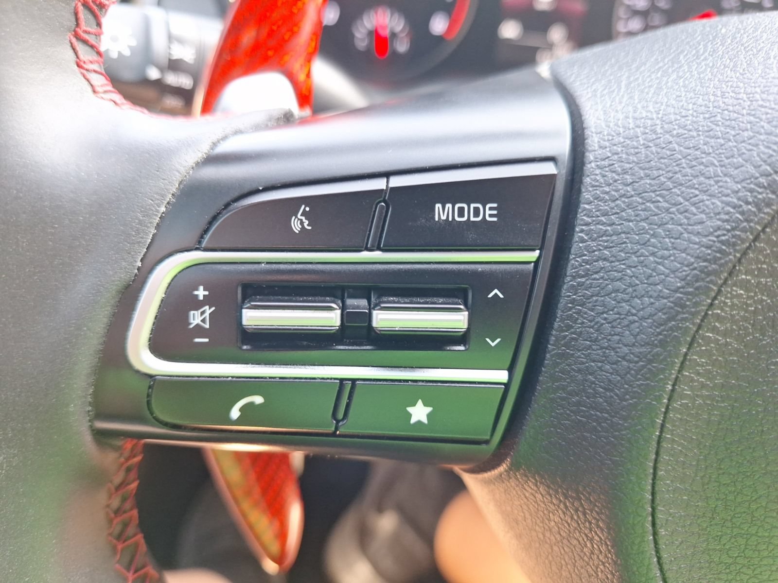 Used 2022 Kia Stinger GT1 AWD/4WD image 20