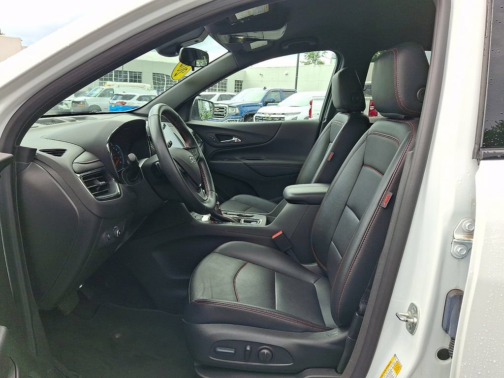 Certified 2024 Chevrolet Equinox RS w/ RS Leather Package AWD/4WD image 13