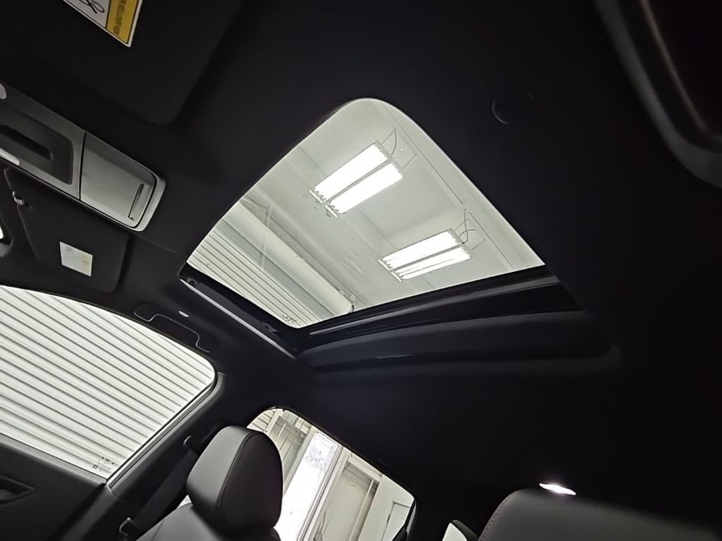 Used 2025 Honda CR-V Sport-L image 30