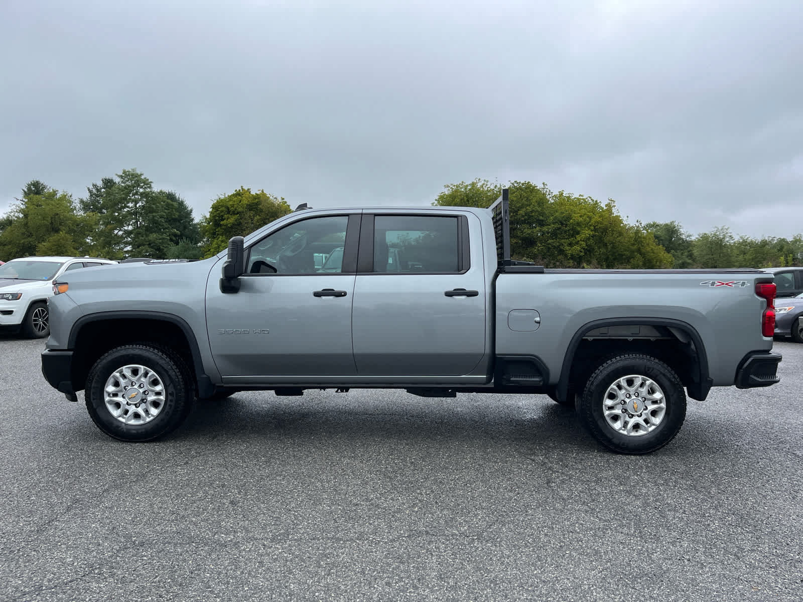 Used 2024 Chevrolet Silverado 3500 W/T AWD/4WD image 6