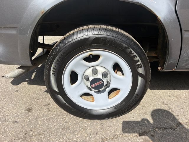 Used 2005 GMC Safari RWD image 20