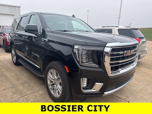 Used 2022 GMC Yukon SLT w/ SLT Luxury Package image 3