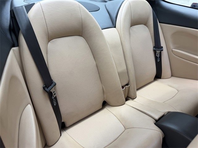 Used 2006 Aston Martin Vanquish S image 17