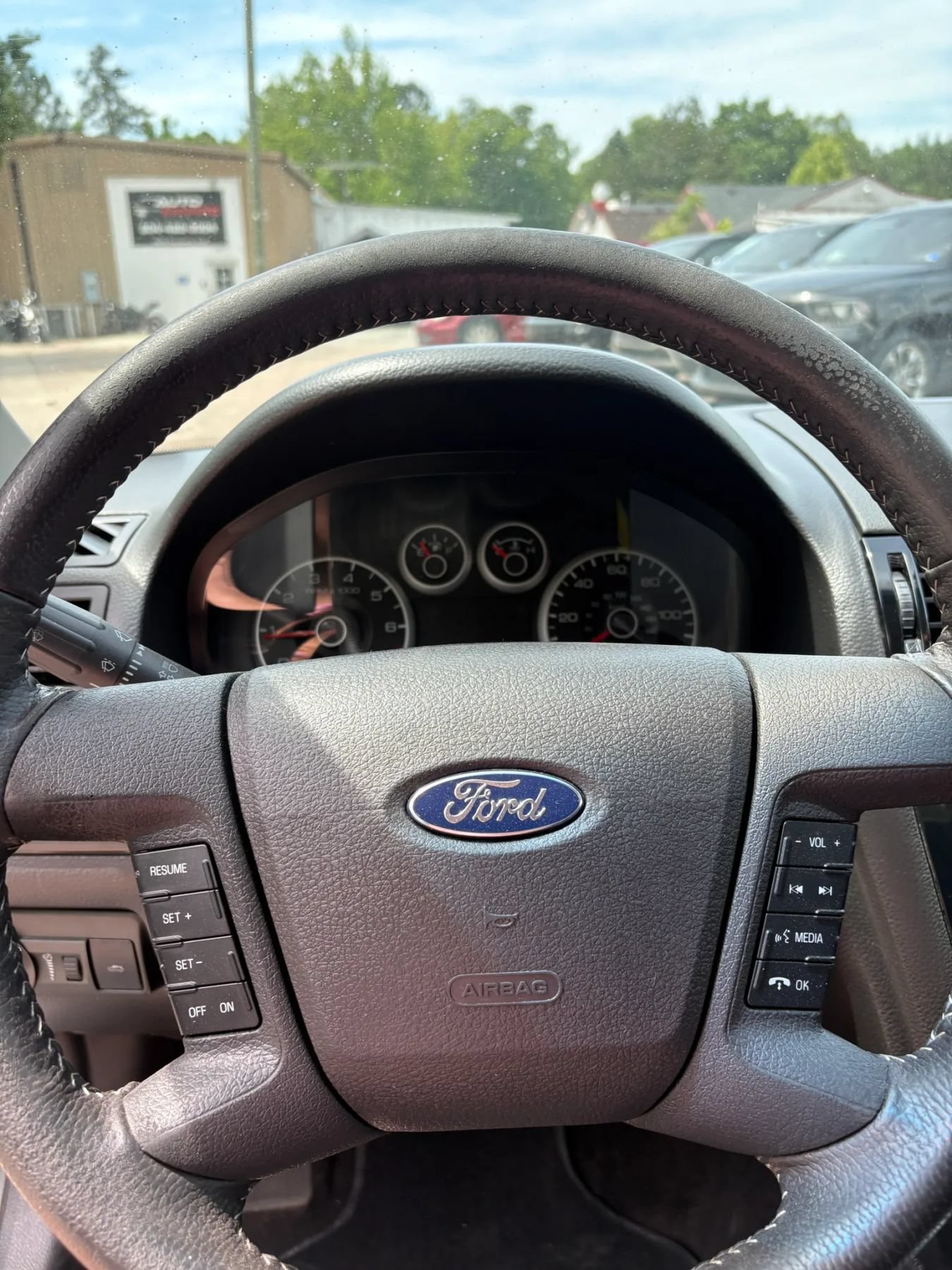 Used 2009 Ford Fusion SEL FWD image 8