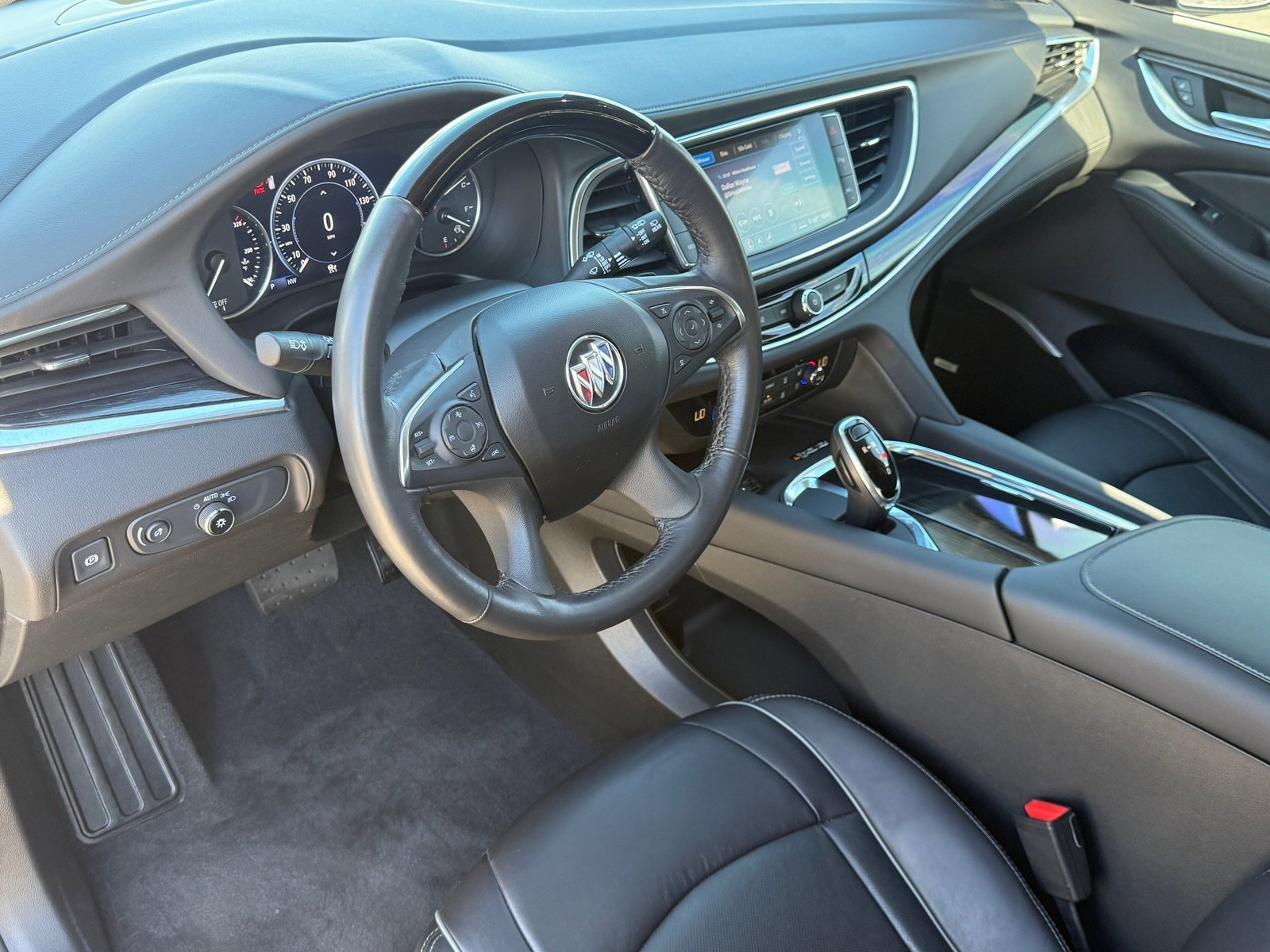 Used 2021 Buick Enclave Avenir w/ Avenir Technology Package image 9