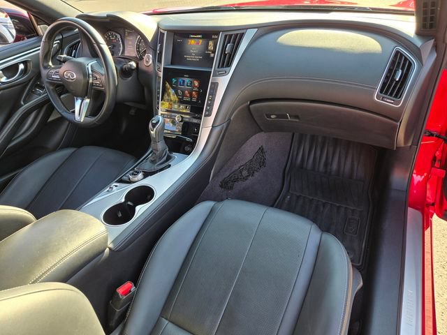 Used 2022 INFINITI Q60 3.0t Luxe w/ Cargo Package RWD image 19