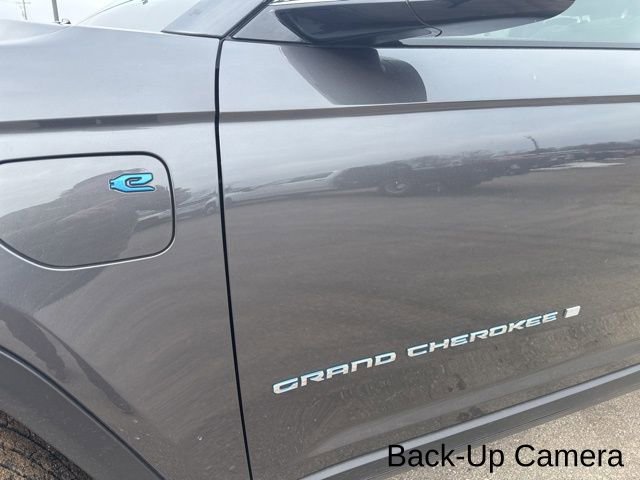 Used 2022 Jeep Grand Cherokee Limited 4xe AWD/4WD image 9