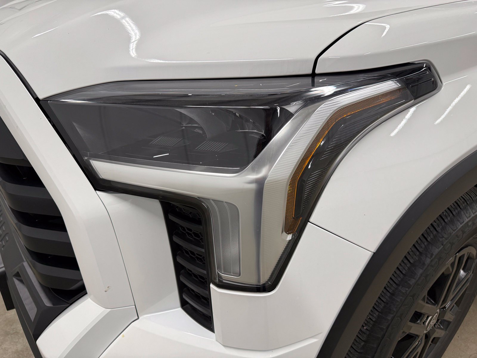 Used 2024 Toyota Tundra SR5 RWD image 7