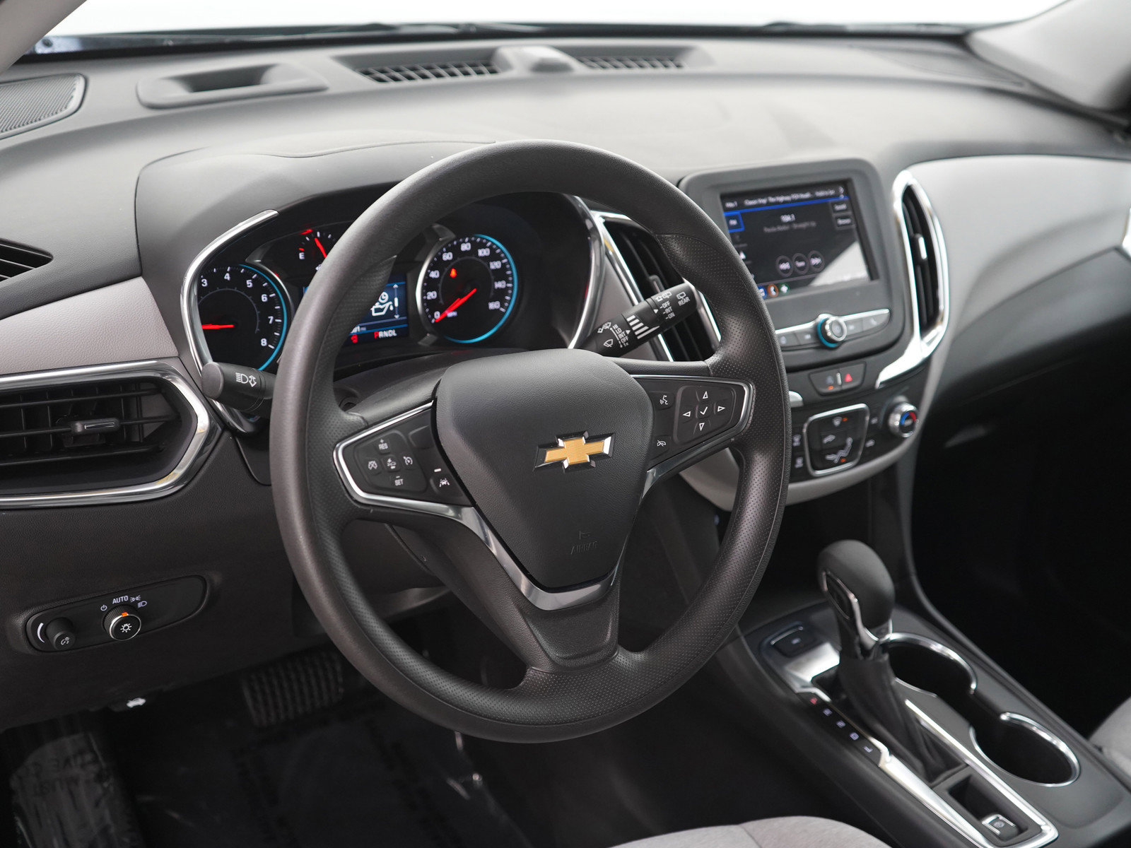 Used 2024 Chevrolet Equinox LS w/ LS Convenience Package AWD/4WD image 20