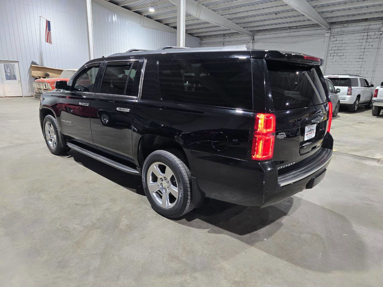 Used 2016 Chevrolet Suburban LT AWD/4WD image 8