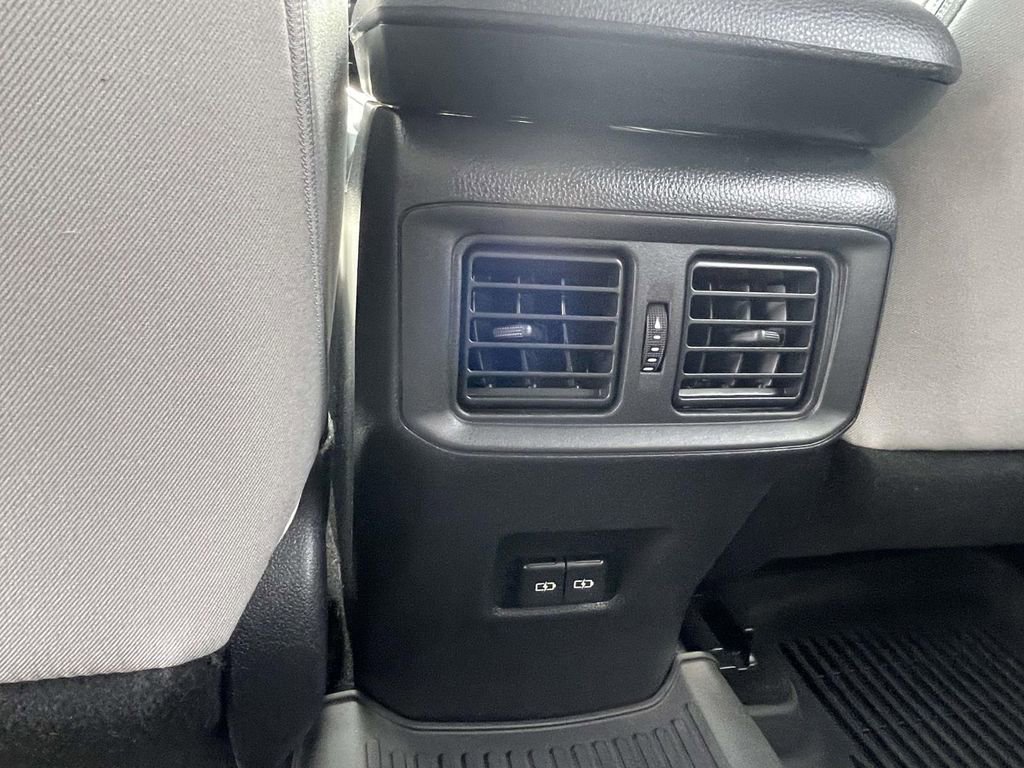 Used 2025 Toyota RAV4 XLE image 14