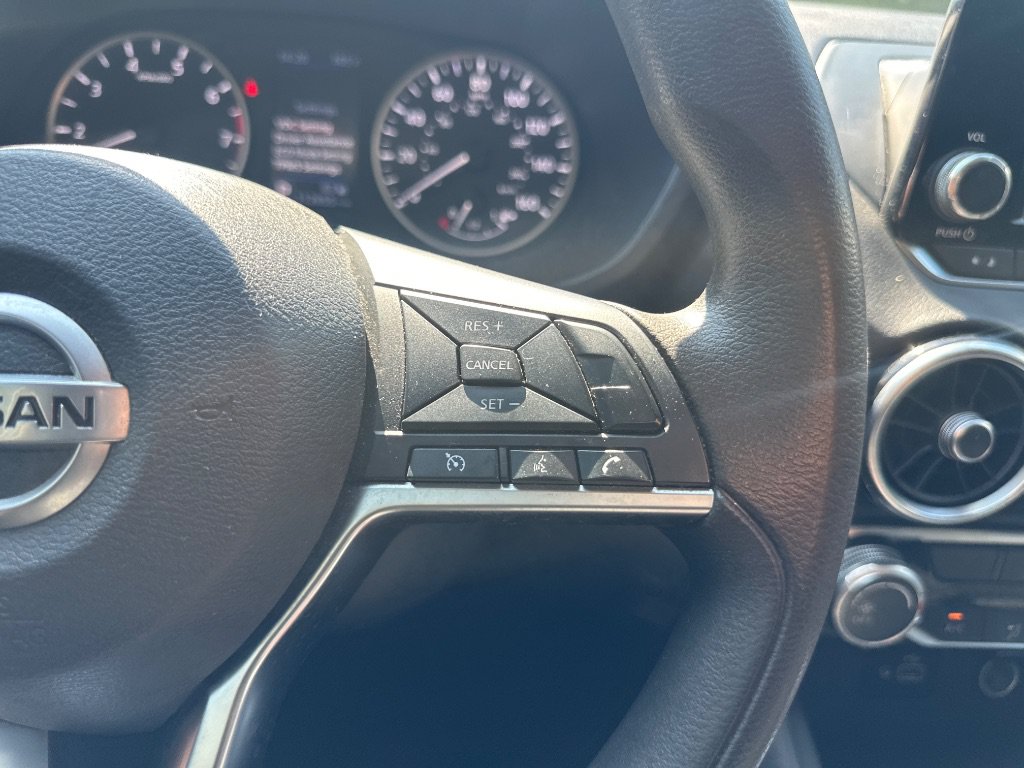 Used 2020 Nissan Sentra S FWD image 30