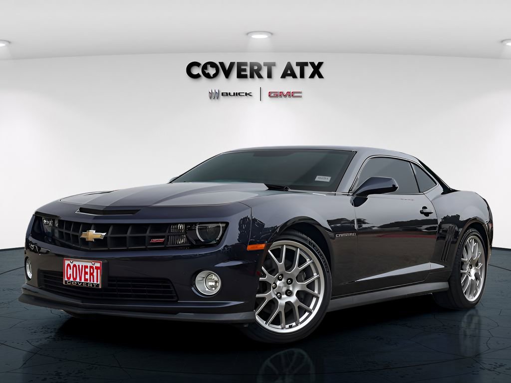 Used 2013 Chevrolet Camaro SS w/ Dusk Special Edition RWD image 2