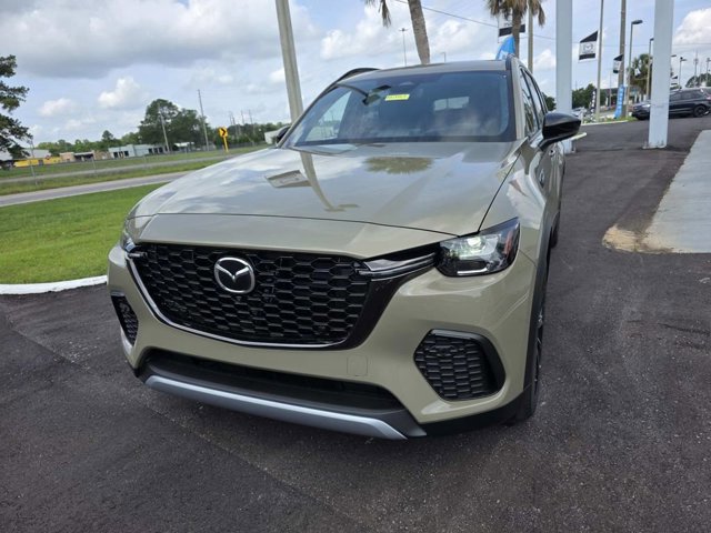 New 2025 MAZDA CX-70 Plug-In Hybrid w/ Premium Plus image 8