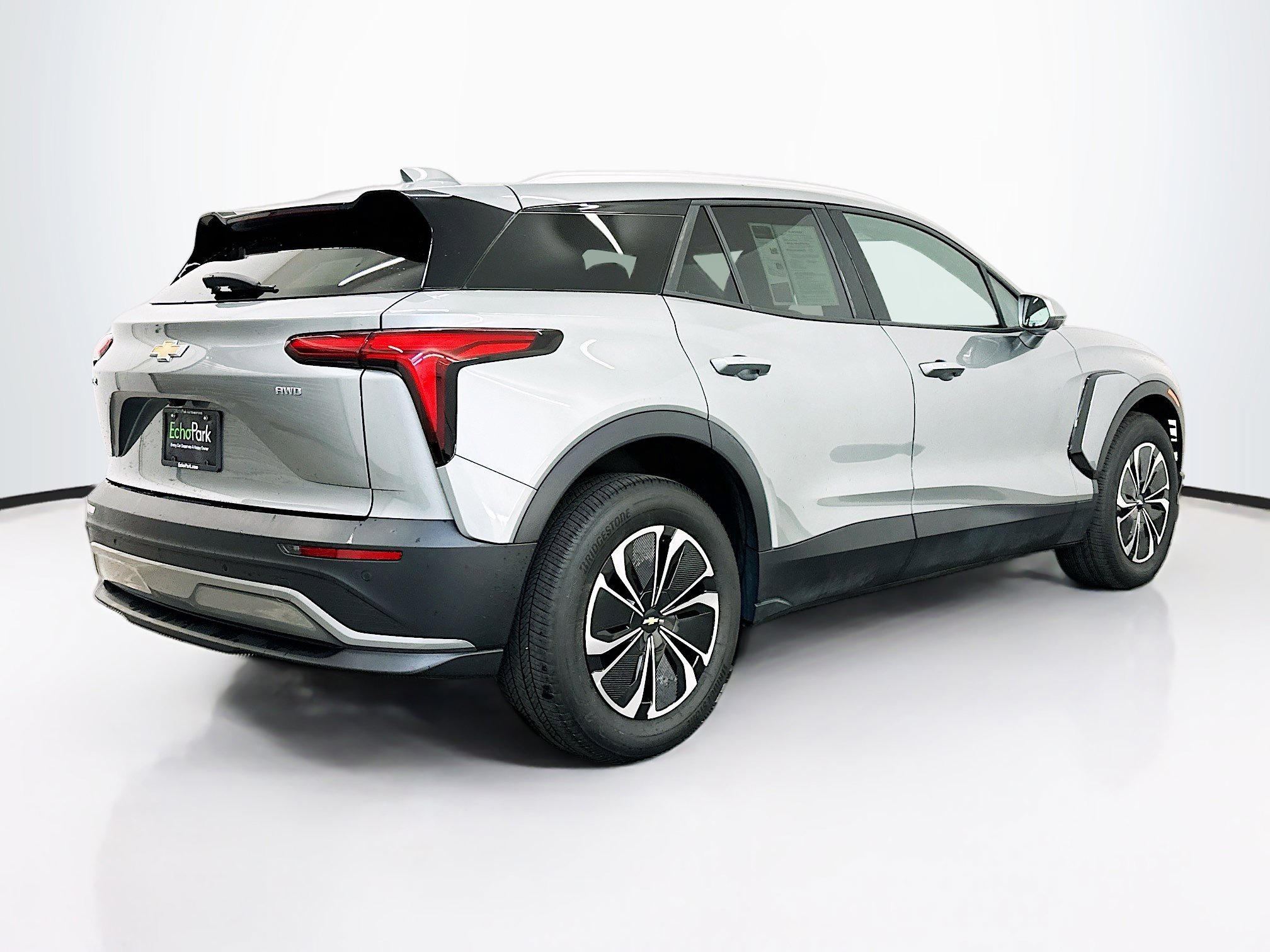 Used 2024 Chevrolet Blazer EV LT AWD/4WD image 9