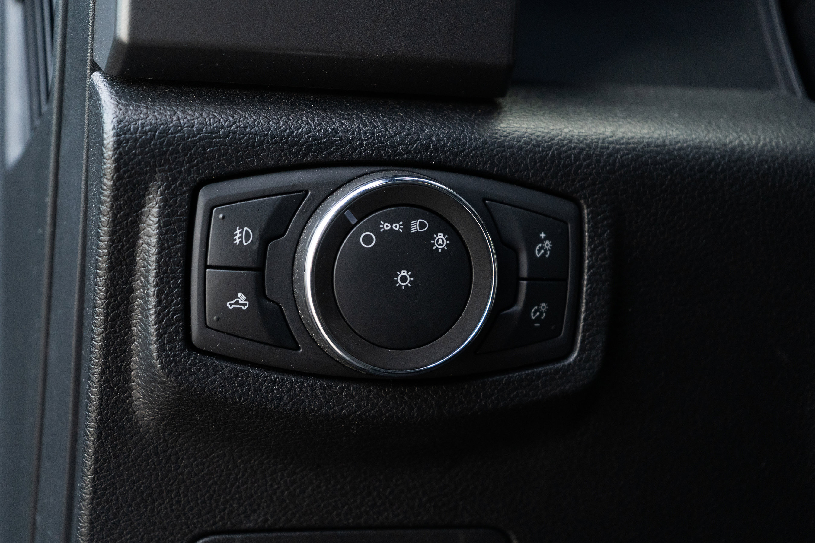 Used 2020 Ford F150 XLT w/ Equipment Group 302A Luxury image 41