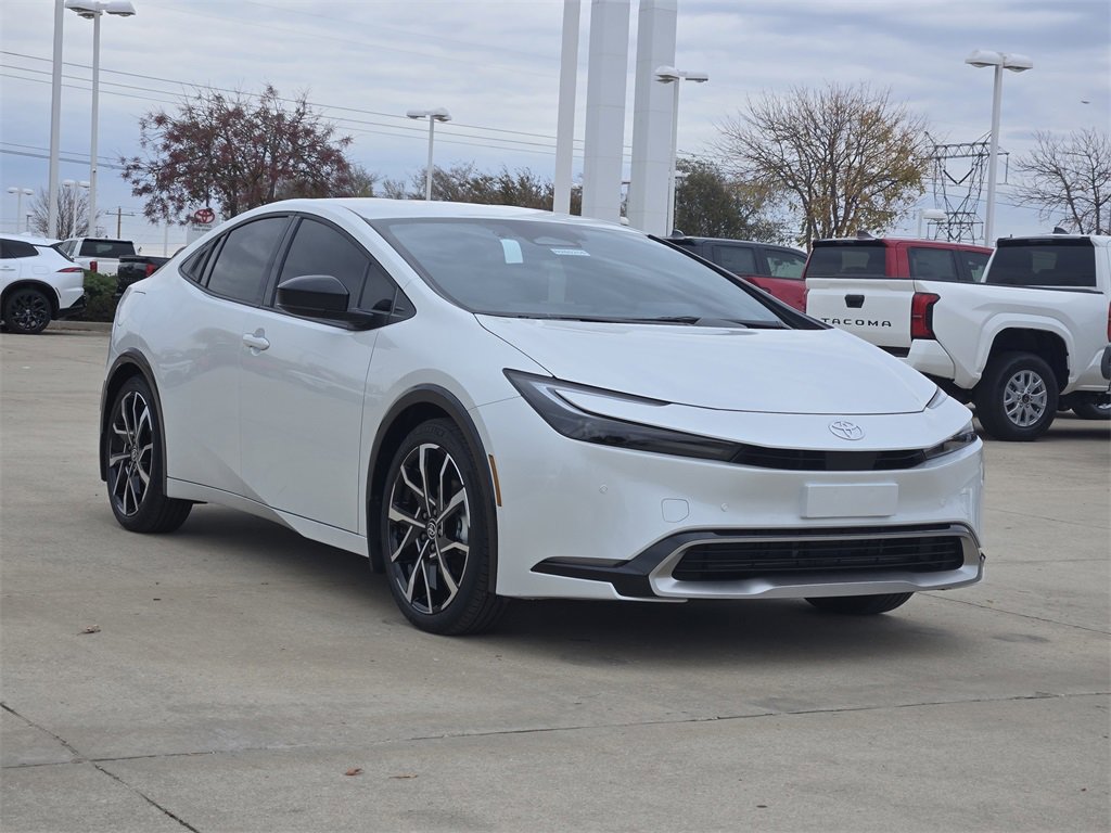 New 2026 Toyota Prius Plug-In Hybrid image 2