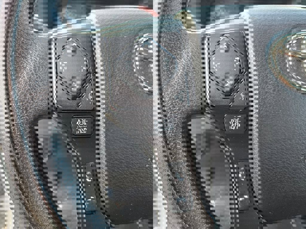 Used 2022 Toyota Tacoma SR image 18